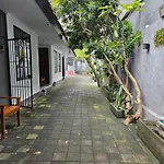 Rumah Kayu Putih