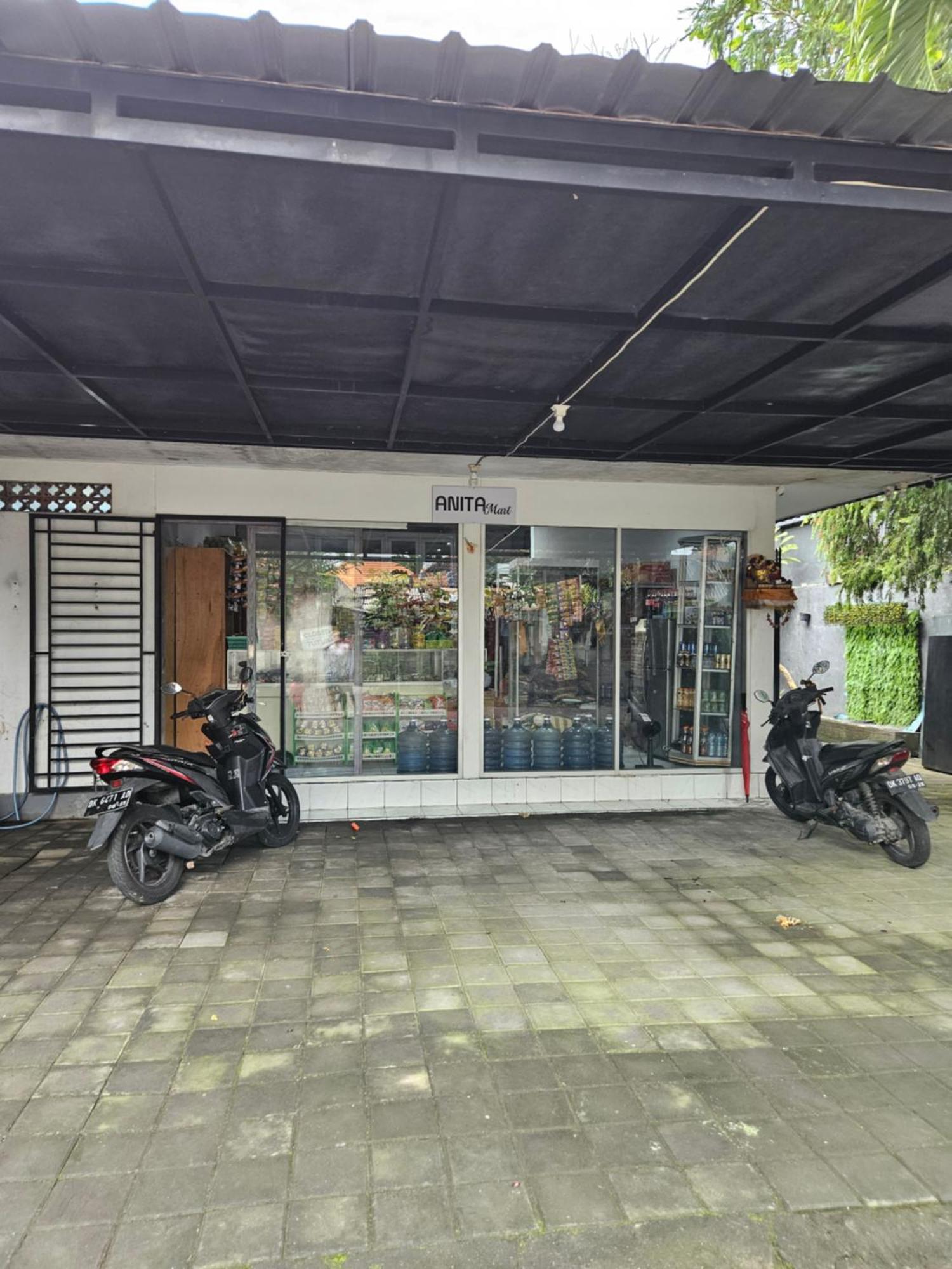 Rumah Kayu Putih Wisma tamu